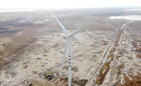 大庆油田首个风电利用工程发电量突破1500万千瓦时