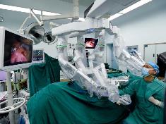 国产手术机器人突破创新的机会来了？
