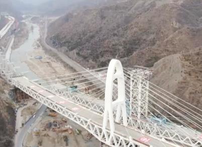 智慧建造、科技创新护航桥梁建设 中国工程再现“惊艳”一幕