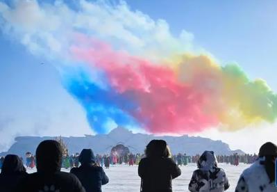 内蒙古第二十届冰雪那达慕在呼伦贝尔市开幕