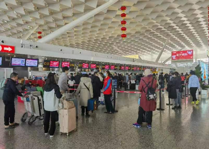 河南省春节假期发送旅客同比增长17.1%