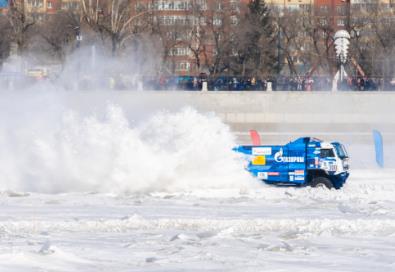 2024中俄界江黑龙江国际冰雪汽车挑战赛在黑河举行