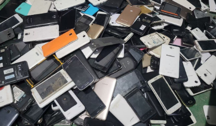 如何让上亿部废旧手机不再“吃土”？