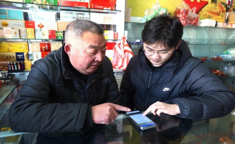 江苏灌南：拉紧为民“心”纽带一片真情暖桑榆