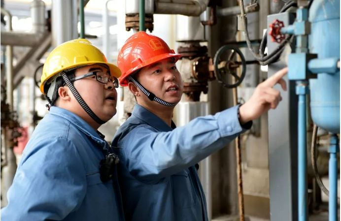 中国石油：让更多青年科技人才挑大梁当主角