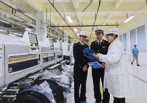 今年前11个月，广东省内综合保税区进出口同比增长21.2%