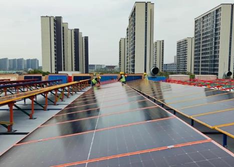 全球首个聚氨酯复合材料一体化光伏电站成功并网发电