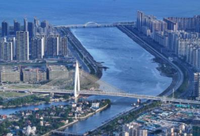 广东优化区域布局加快建设两大临港经济区