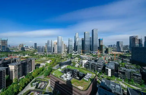 深圳紧扣“一点两地”推进新阶段大湾区建设