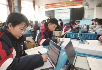 内蒙古首家AI智能学校开启教学