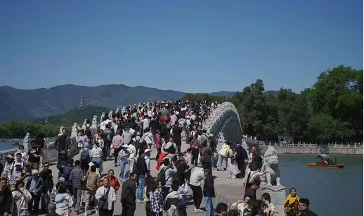 大数据看“五一”假期文旅热潮涌动 多地解锁特色旅游新图景