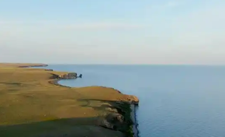 内蒙古“一湖两海”生态补水成效显著