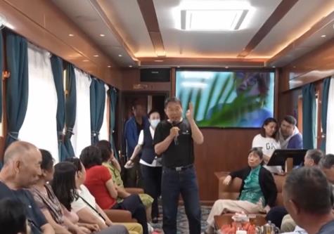 暑运过半铁路客流持续攀升 激发消费活力