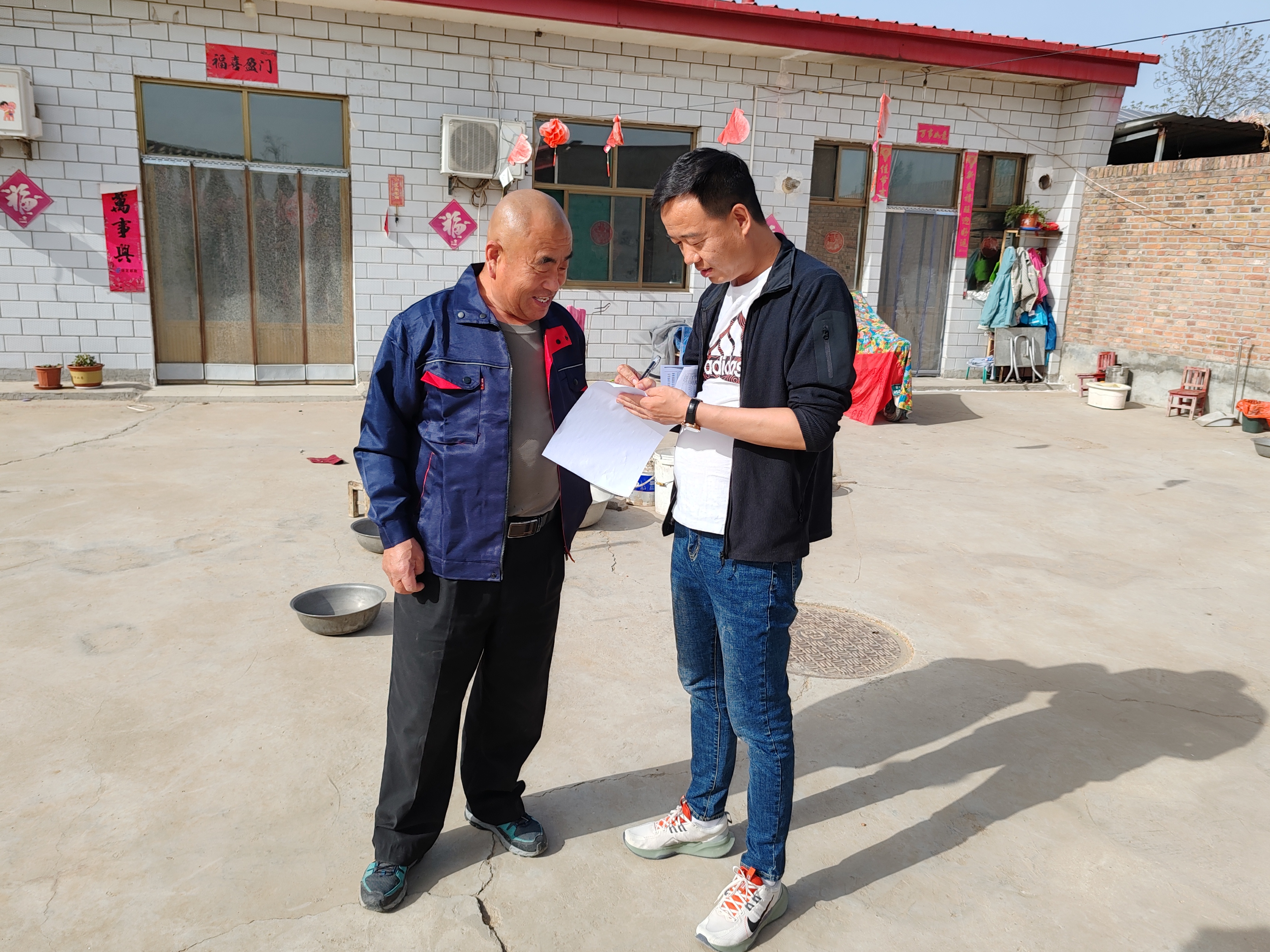 南康庄村：扎实开展信息采集 强化就业服务保障