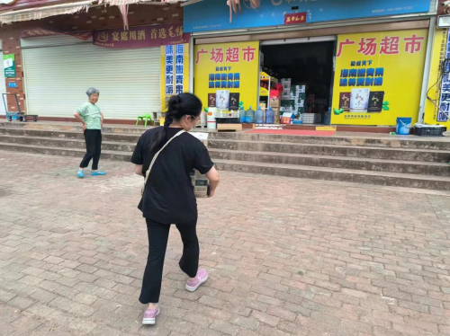 开云网站：湖北黄梅：客我二重奏共谱双节服务华章