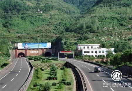 四川加快川陕革命老区交通基础设施建设