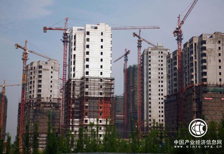 房地产投资连续3月回落 后期仍会加大调控力度
