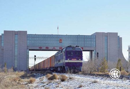 中蒙最大陆路口岸——二连浩特口岸中欧班列增至11条