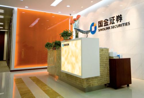 近18亿并购创业板公司 走出困境的佳兆业开始四处出击