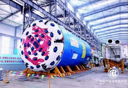 我国超大直径岩隧掘进机研制获实质性突破