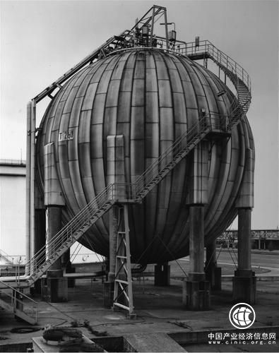 “摄影的语言—杜塞尔多夫学院”展开幕