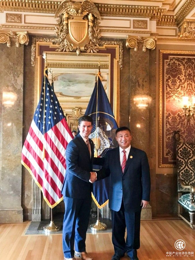 张力军会见美国犹他州副州长并考察氢能源动力卡车创新项目