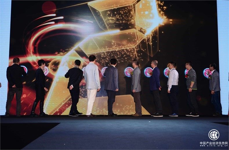 艾佳生活：突出审美，将设计IP化