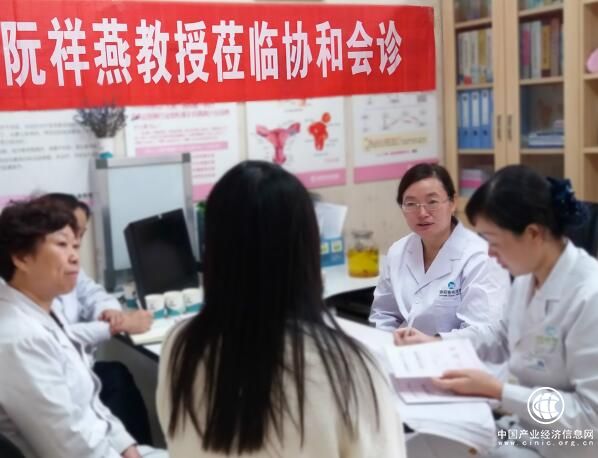 省城专家爱心助孕“送子观音”爱洒洛阳