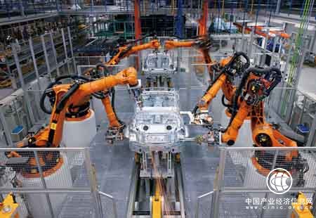 江西将重点打造10个人工智能和智能制造产业基地