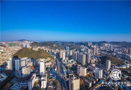 贵州前三季度生产总值9499.53亿 同比增长10.1%