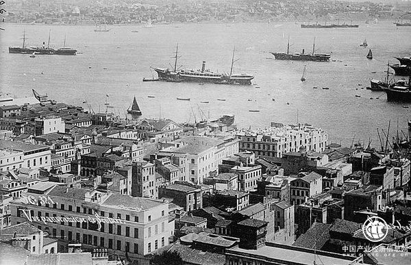 帕慕克：我的伊斯坦布尔回忆都被毁了