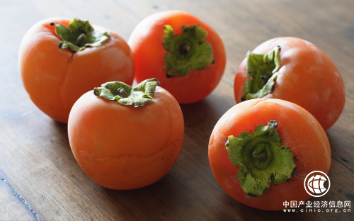 方家铺子：深秋食补吃什么？首推小米、芡实