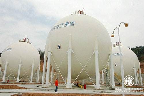 国家发改委：天然气储气调峰能力将不断提高