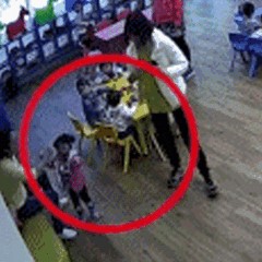 天才宝贝早教机构高级教师：亲子园虐童事件思考,帮助孩子重建心理刻不容缓