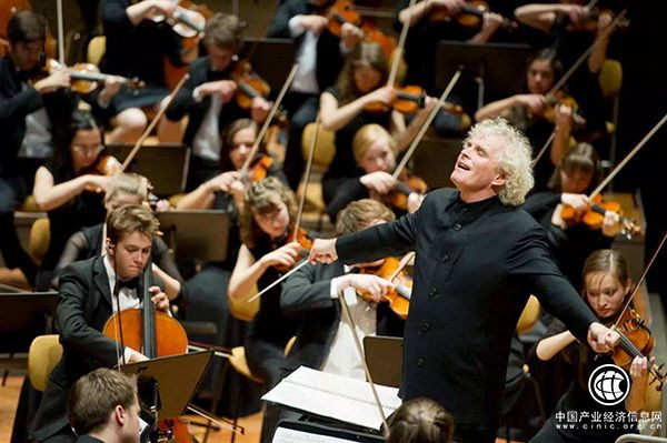 柏林爱乐访沪，这将是西蒙·拉特的卸任之旅