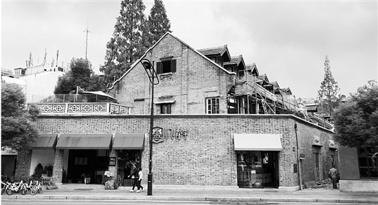 西湖边历史建筑挂牌1亿元出售 系有产权的老私房