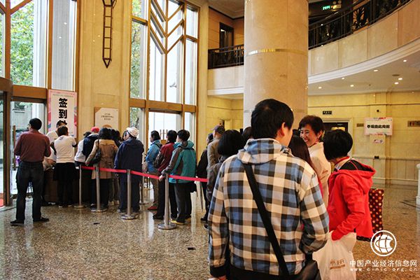 上海话剧中心大修在即，这里装着这座城和很多人的美好记忆