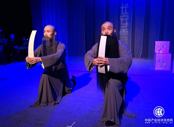 昆曲《长安雪》，好一出古代文人的“三岔口”