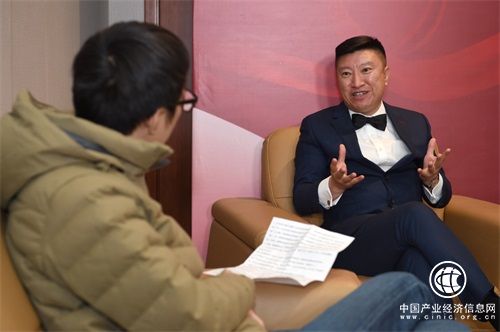 开尔集团邢伟：用心养鸽“做中国好公棚”