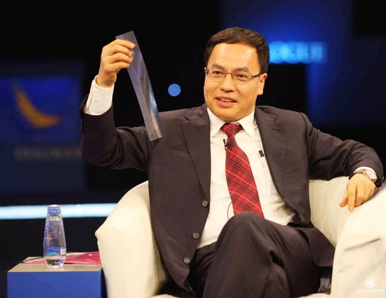 四次海外大并购打造竞争优势，汉能是如何做到的？