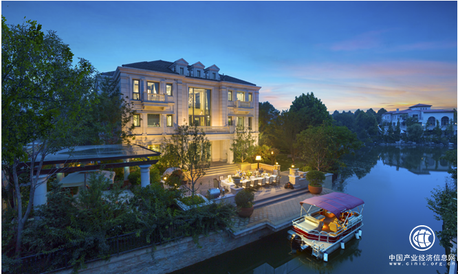 鲁能格拉斯揭秘别墅逆市场原因