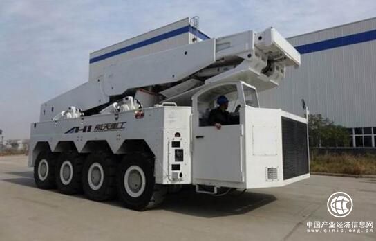 中国航天科工成功研制全球最大防爆支架搬运车