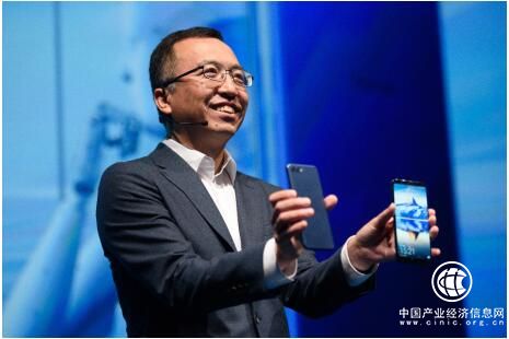 荣耀7X×FISE极限运动风潮继续 挑战不设限炫丽登陆伦敦