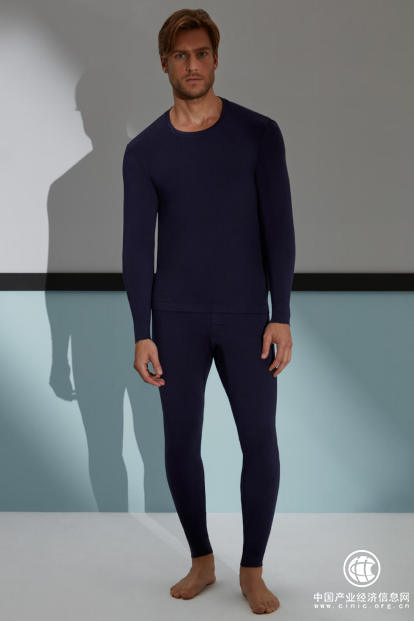 爱慕暖衣系列全面升级，给他更温暖的关爱