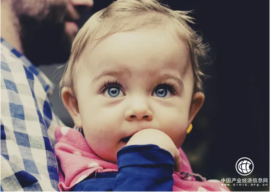 哈罗闪儿童护肤品牌 关爱宝宝肌肤 守护妈妈真情