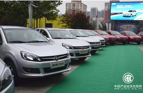 商务部：新能源汽车全年销售量有望超过70万辆