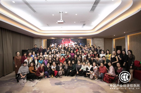 大脑智库第30期生命解读师培训暨2017大脑智库生命解读师导师签约盛典_落下帷幕