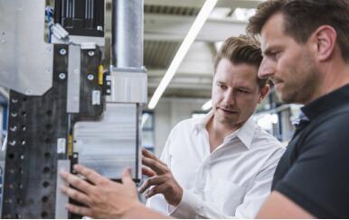 服装业智能创新成趋势 KIKC蓄势转型升级