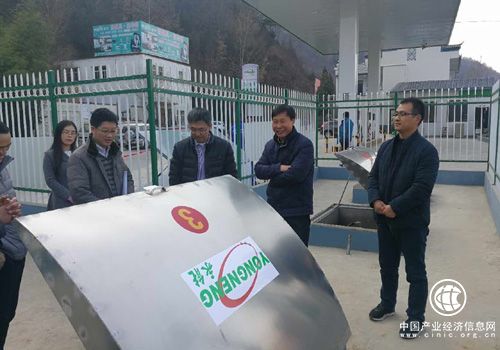 河南省栾川县开展烟花爆竹集中整治活动