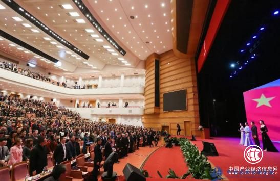 “不倒的梯子”创始人黄崇华受邀参加第五届中国品牌创新发展论坛